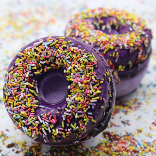 Badedonut Brombeere & Mandel
